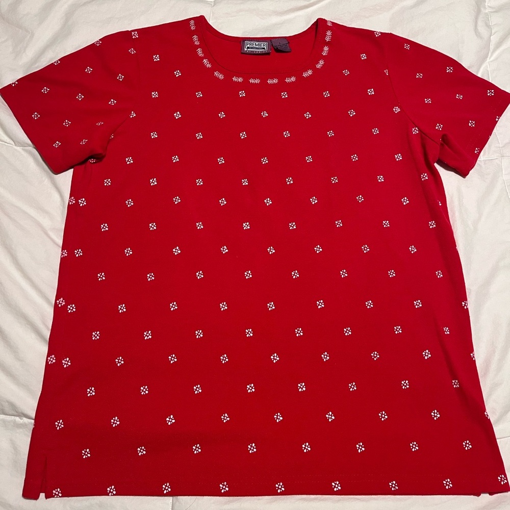 Vintage 90’s Premier International Red & White Floral Patterned Short Sleeve Top